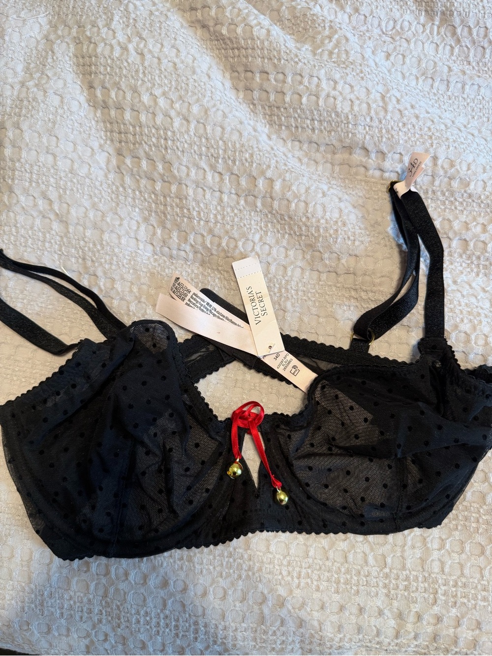 NWT Victoria's Secret 34D unlined bra